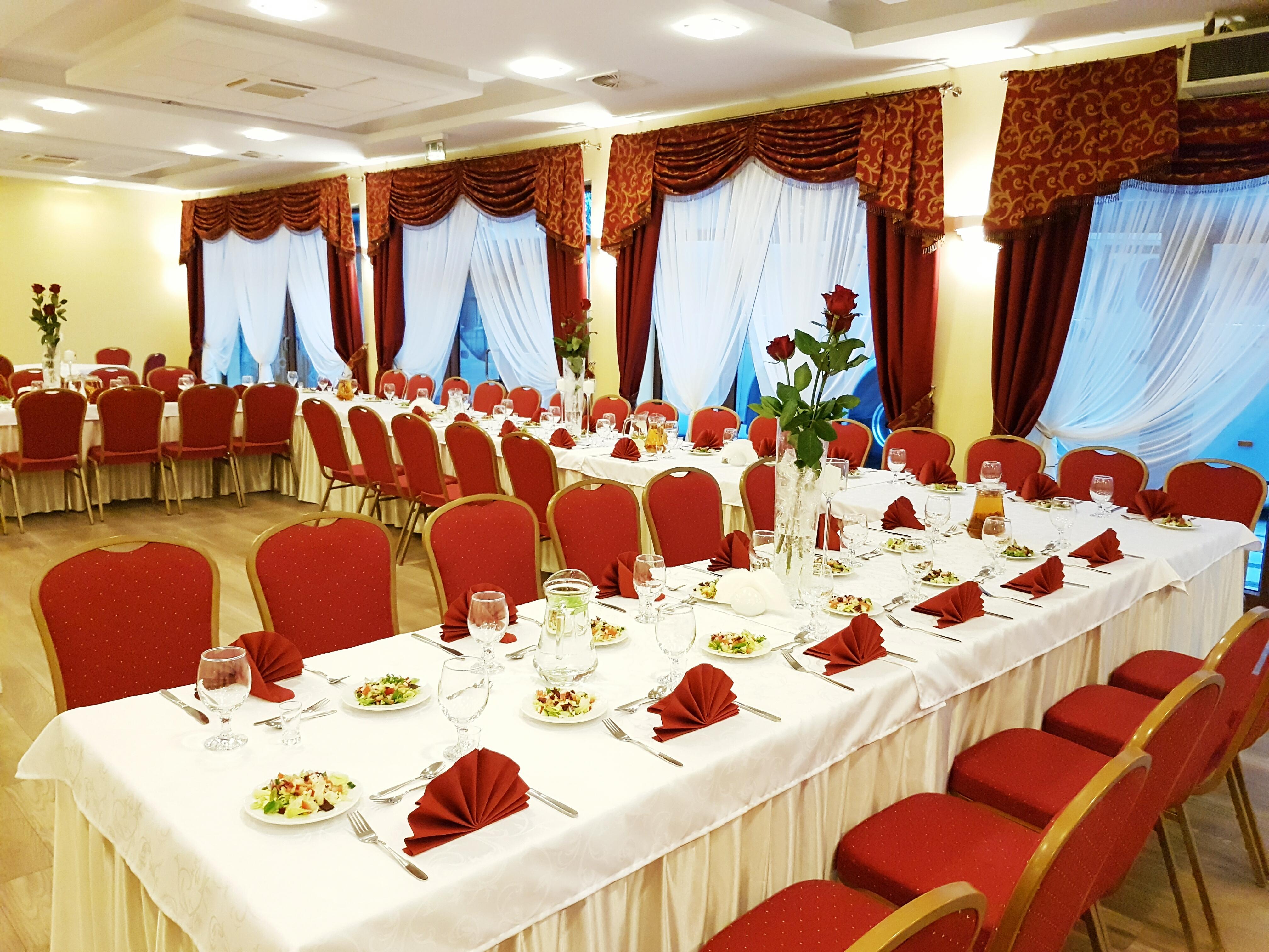 Hotel Zakliki クラクフ エクステリア 写真